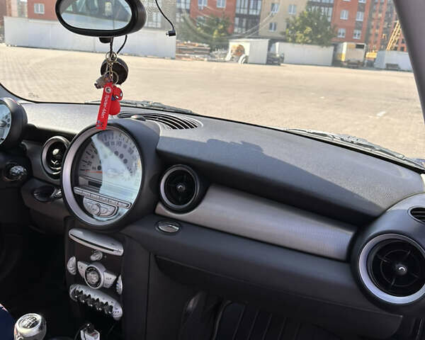 Синій Міні Cooper, об'ємом двигуна 1.6 л та пробігом 163 тис. км за 6000 $, фото 27 на Automoto.ua