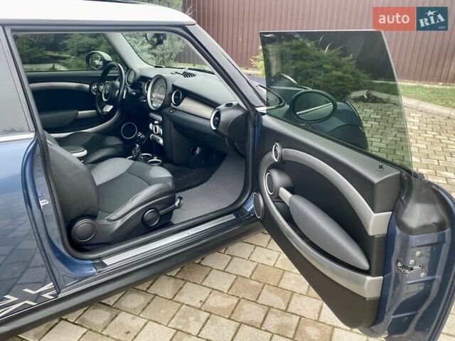 Синій Міні Cooper, об'ємом двигуна 1.6 л та пробігом 162 тис. км за 6850 $, фото 31 на Automoto.ua