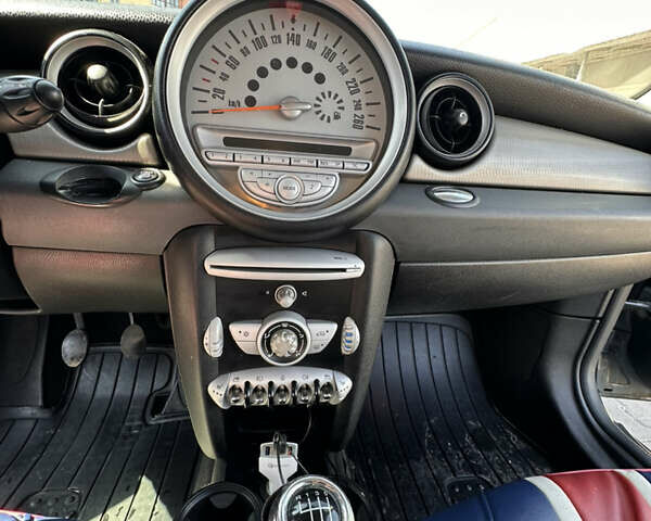 Синій Міні Cooper, об'ємом двигуна 1.6 л та пробігом 163 тис. км за 6000 $, фото 37 на Automoto.ua