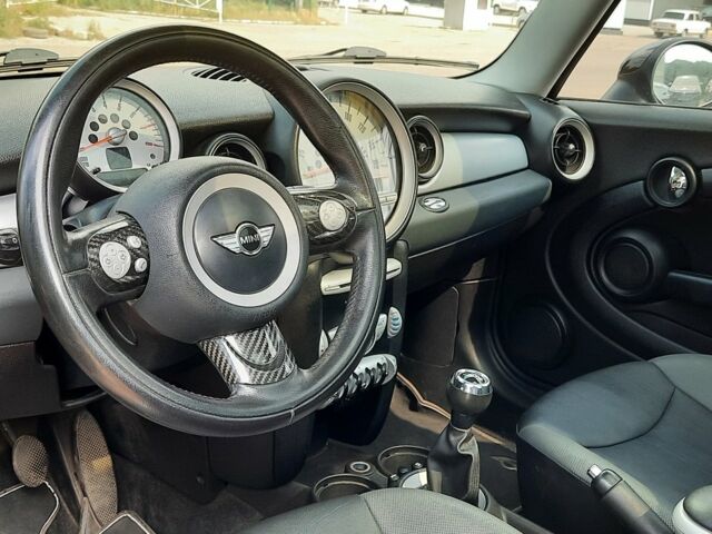 Синій Міні Cooper, об'ємом двигуна 16 л та пробігом 225 тис. км за 5999 $, фото 8 на Automoto.ua