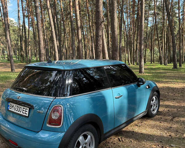 Синій Міні Cooper, об'ємом двигуна 1.4 л та пробігом 226 тис. км за 6500 $, фото 5 на Automoto.ua