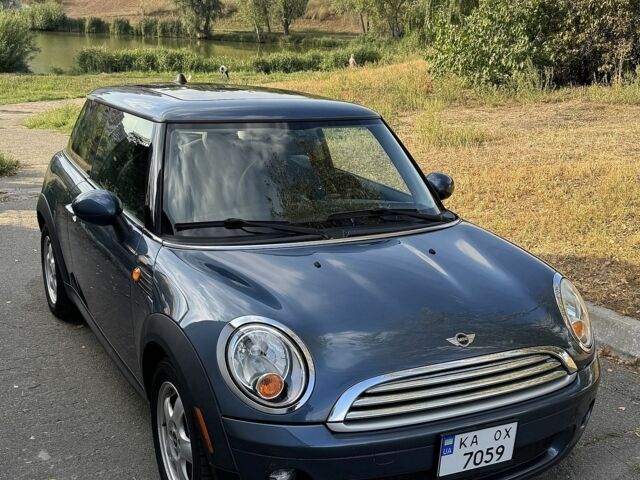 Синій Міні Cooper, об'ємом двигуна 1.6 л та пробігом 107 тис. км за 7500 $, фото 1 на Automoto.ua