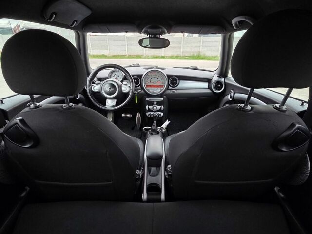 Синій Міні Cooper, об'ємом двигуна 1.6 л та пробігом 245 тис. км за 5900 $, фото 13 на Automoto.ua