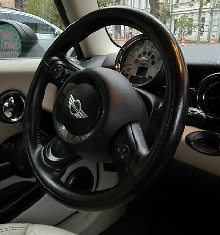Мини Купер 2010 в Киеве на Automoto.ua Синий Мини Купер, объемом двигателя 1.6 л и пробегом 209 тыс. км за 7500 $, фото 15 на Automoto.ua