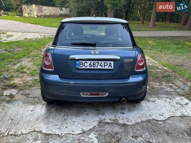 Синій Міні Cooper, об'ємом двигуна 1.6 л та пробігом 172 тис. км за 8000 $, фото 1 на Automoto.ua