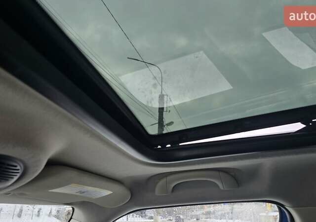 Синий Мини Купер, объемом двигателя 1.6 л и пробегом 165 тыс. км за 10000 $, фото 16 на Automoto.ua