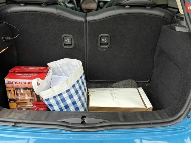 Синій Міні Cooper, об'ємом двигуна 1.6 л та пробігом 144 тис. км за 8199 $, фото 25 на Automoto.ua