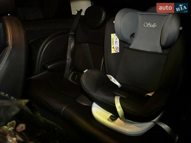 Синий Мини Купер, объемом двигателя 1.6 л и пробегом 144 тыс. км за 8900 $, фото 12 на Automoto.ua