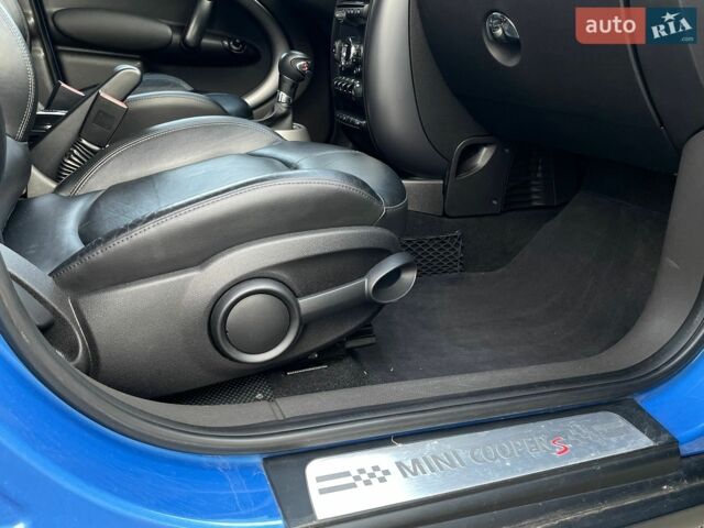 Синій Міні Cooper, об'ємом двигуна 1.6 л та пробігом 94 тис. км за 12199 $, фото 12 на Automoto.ua