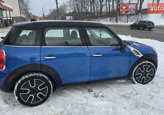 Синий Мини Купер, объемом двигателя 1.6 л и пробегом 165 тыс. км за 10000 $, фото 4 на Automoto.ua