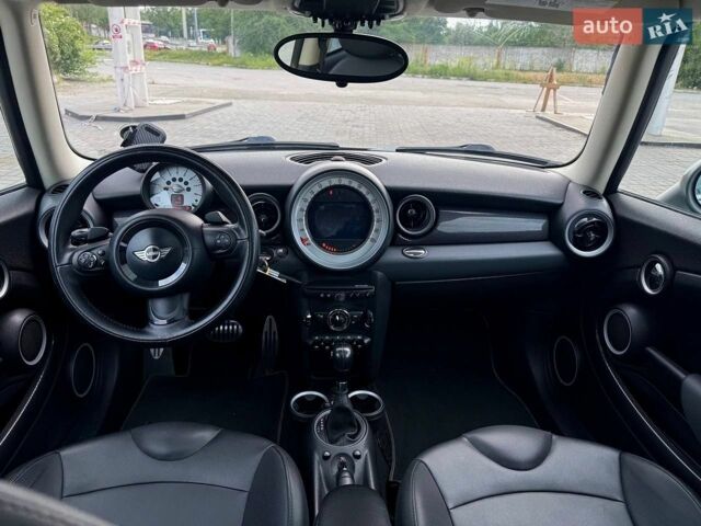 Синий Мини Купер, объемом двигателя 1.6 л и пробегом 200 тыс. км за 7399 $, фото 13 на Automoto.ua