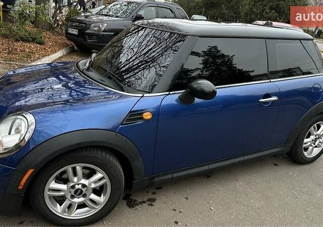 Синий Мини Купер, объемом двигателя 1.6 л и пробегом 113 тыс. км за 8600 $, фото 4 на Automoto.ua