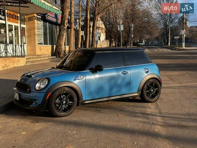 Синій Міні Cooper, об'ємом двигуна 1.6 л та пробігом 98 тис. км за 9300 $, фото 2 на Automoto.ua