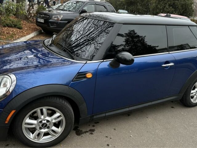 Синий Мини Купер, объемом двигателя 1.6 л и пробегом 113 тыс. км за 8600 $, фото 5 на Automoto.ua