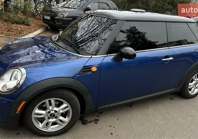 Синий Мини Купер, объемом двигателя 1.6 л и пробегом 113 тыс. км за 8600 $, фото 6 на Automoto.ua