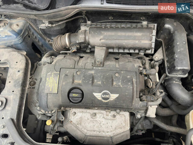 Синій Міні Cooper, об'ємом двигуна 1.6 л та пробігом 225 тис. км за 10500 $, фото 22 на Automoto.ua