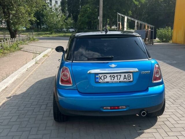 Синий Мини Купер, объемом двигателя 1.6 л и пробегом 366 тыс. км за 8200 $, фото 3 на Automoto.ua