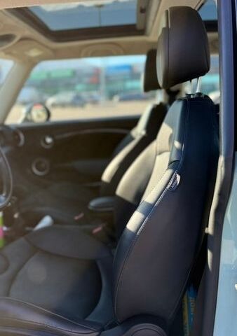 Синій Міні Cooper, об'ємом двигуна 1.6 л та пробігом 150 тис. км за 8700 $, фото 4 на Automoto.ua