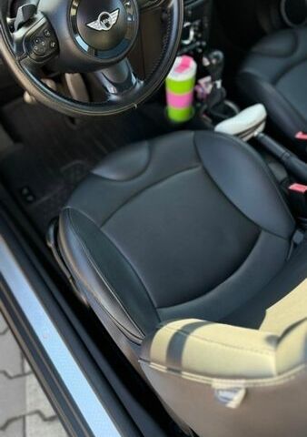 Синій Міні Cooper, об'ємом двигуна 1.6 л та пробігом 150 тис. км за 8700 $, фото 13 на Automoto.ua