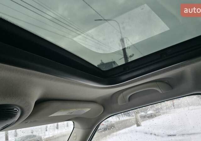 Синий Мини Купер, объемом двигателя 1.6 л и пробегом 165 тыс. км за 10000 $, фото 17 на Automoto.ua