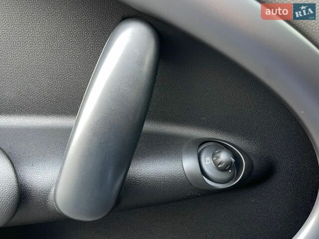 Синій Міні Cooper, об'ємом двигуна 1.6 л та пробігом 94 тис. км за 12199 $, фото 40 на Automoto.ua