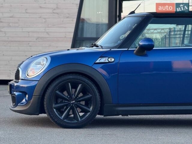 Синий Мини Купер, объемом двигателя 1.6 л и пробегом 112 тыс. км за 9900 $, фото 17 на Automoto.ua