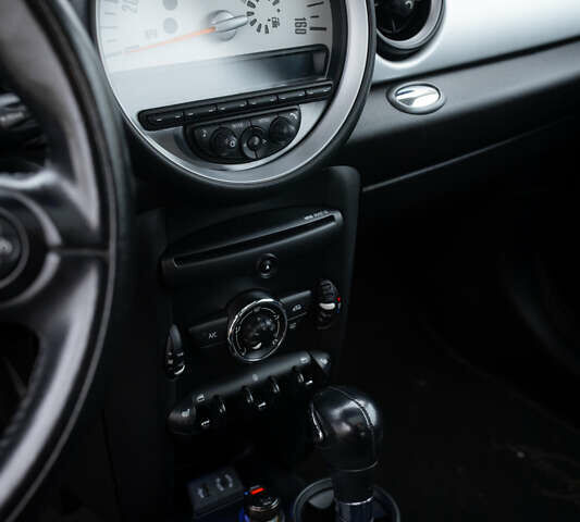 Синий Мини Купер, объемом двигателя 1.6 л и пробегом 134 тыс. км за 10800 $, фото 3 на Automoto.ua