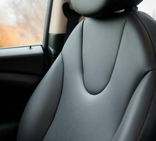 Синий Мини Купер, объемом двигателя 1.6 л и пробегом 134 тыс. км за 10800 $, фото 10 на Automoto.ua