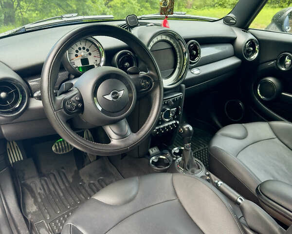 Синій Міні Cooper, об'ємом двигуна 1.6 л та пробігом 130 тис. км за 9250 $, фото 5 на Automoto.ua