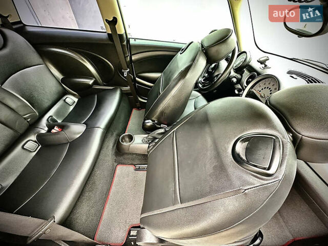 Синій Міні Cooper, об'ємом двигуна 1.6 л та пробігом 233 тис. км за 8300 $, фото 17 на Automoto.ua