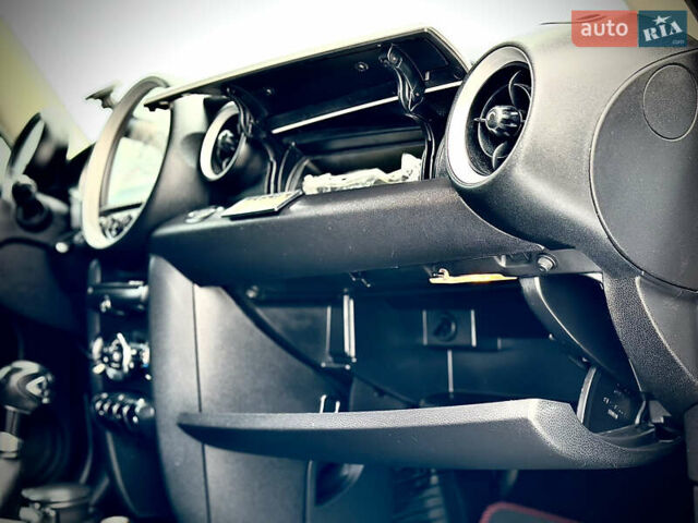 Синій Міні Cooper, об'ємом двигуна 1.6 л та пробігом 233 тис. км за 8300 $, фото 19 на Automoto.ua