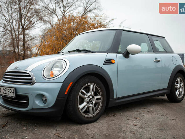 Синий Мини Купер, объемом двигателя 1.6 л и пробегом 134 тыс. км за 10800 $, фото 15 на Automoto.ua