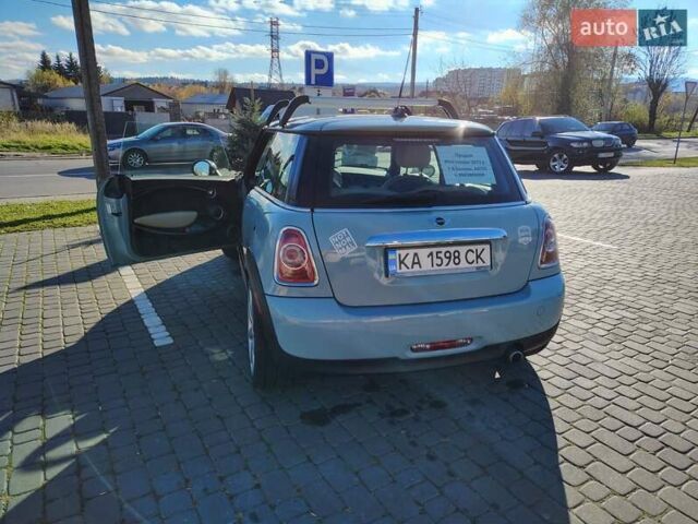 Синий Мини Купер, объемом двигателя 1.6 л и пробегом 245 тыс. км за 7333 $, фото 5 на Automoto.ua