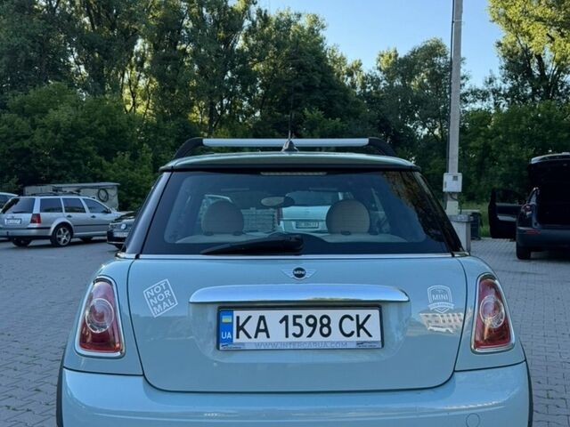Синий Мини Купер, объемом двигателя 1.6 л и пробегом 250 тыс. км за 6500 $, фото 18 на Automoto.ua