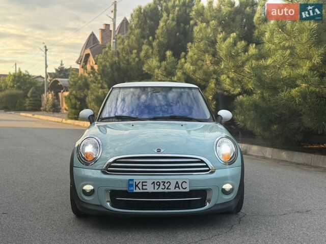 Синий Мини Купер, объемом двигателя 1.6 л и пробегом 87 тыс. км за 8700 $, фото 8 на Automoto.ua