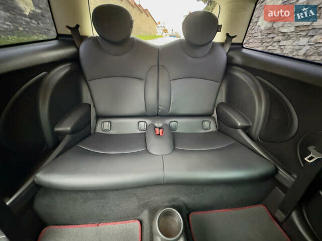 Синій Міні Cooper, об'ємом двигуна 1.6 л та пробігом 231 тис. км за 7300 $, фото 65 на Automoto.ua