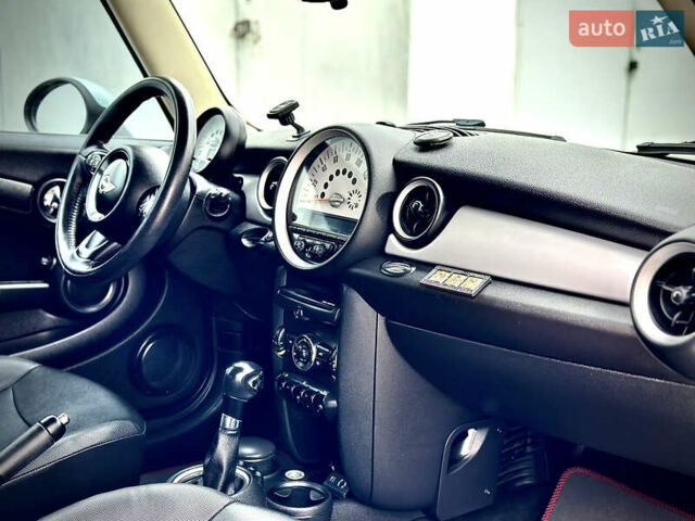 Синій Міні Cooper, об'ємом двигуна 1.6 л та пробігом 233 тис. км за 8300 $, фото 28 на Automoto.ua