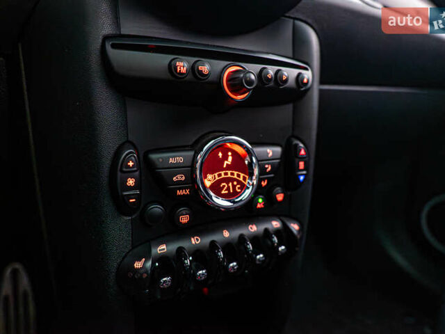 Синий Мини Купер, объемом двигателя 1.6 л и пробегом 105 тыс. км за 9162 $, фото 16 на Automoto.ua