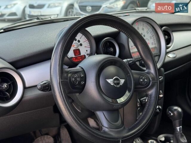 Синий Мини Купер, объемом двигателя 1.6 л и пробегом 158 тыс. км за 7440 $, фото 24 на Automoto.ua