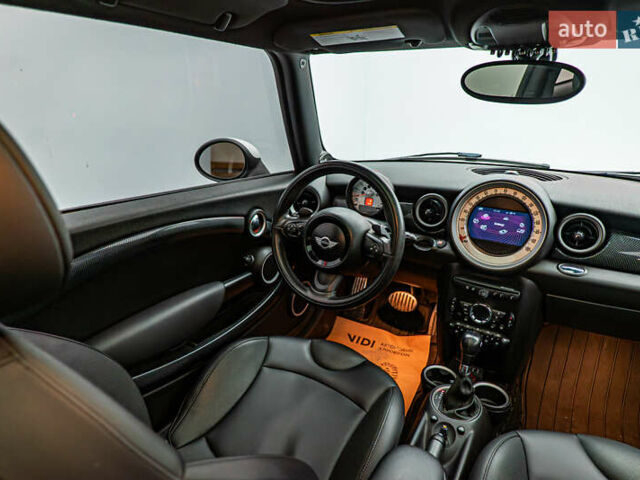 Синий Мини Купер, объемом двигателя 1.6 л и пробегом 105 тыс. км за 9162 $, фото 10 на Automoto.ua