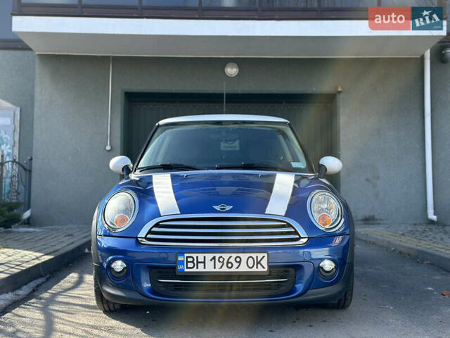 Синий Мини Купер, объемом двигателя 1.6 л и пробегом 157 тыс. км за 7500 $, фото 4 на Automoto.ua