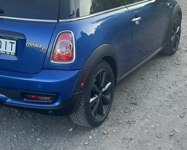 Синій Міні Cooper, об'ємом двигуна 1.6 л та пробігом 130 тис. км за 9250 $, фото 15 на Automoto.ua