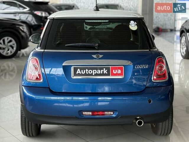 Синій Міні Cooper, об'ємом двигуна 1.6 л та пробігом 156 тис. км за 10440 $, фото 5 на Automoto.ua