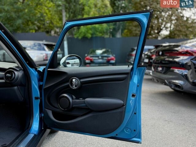 Синій Міні Cooper, об'ємом двигуна 1.5 л та пробігом 126 тис. км за 10500 $, фото 17 на Automoto.ua