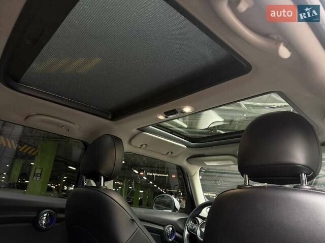 Синий Мини Купер, объемом двигателя 1.5 л и пробегом 105 тыс. км за 13990 $, фото 24 на Automoto.ua