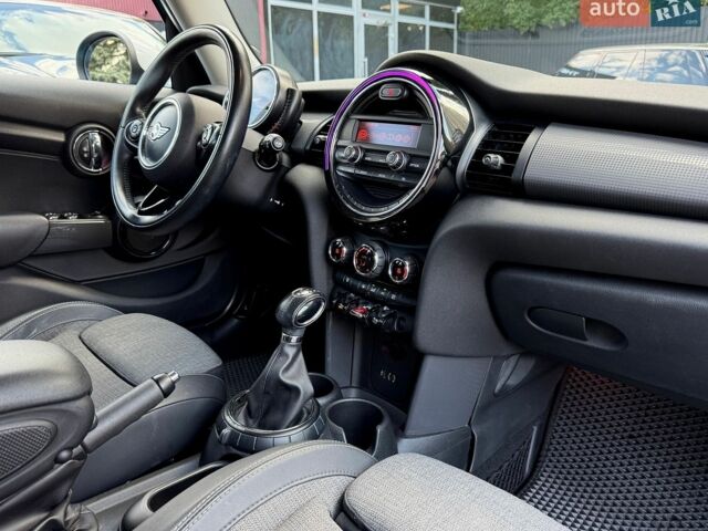 Синій Міні Cooper, об'ємом двигуна 1.5 л та пробігом 126 тис. км за 10200 $, фото 15 на Automoto.ua