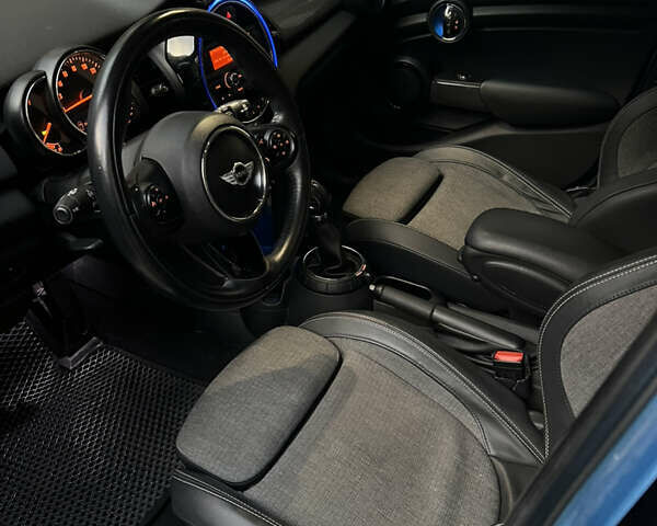 Синій Міні Cooper, об'ємом двигуна 1.5 л та пробігом 125 тис. км за 12000 $, фото 12 на Automoto.ua