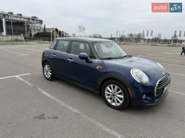 Синій Міні Cooper, об'ємом двигуна 1.5 л та пробігом 197 тис. км за 10500 $, фото 4 на Automoto.ua