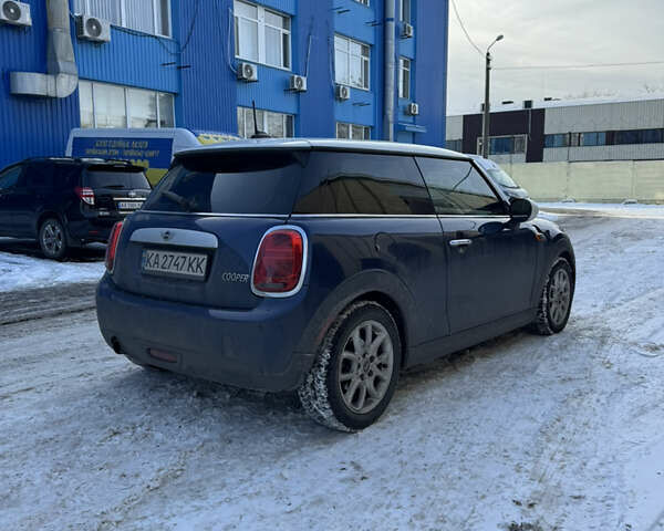 Синий Мини Купер, объемом двигателя 1.5 л и пробегом 158 тыс. км за 8500 $, фото 2 на Automoto.ua
