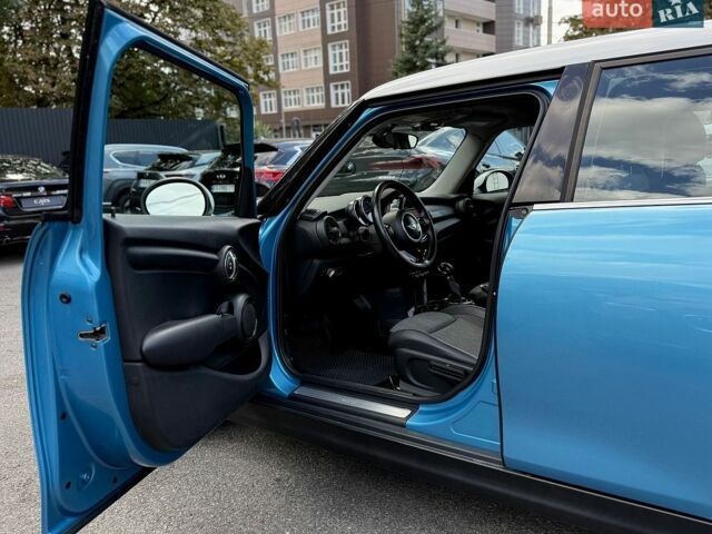 Синій Міні Cooper, об'ємом двигуна 1.5 л та пробігом 126 тис. км за 10500 $, фото 10 на Automoto.ua